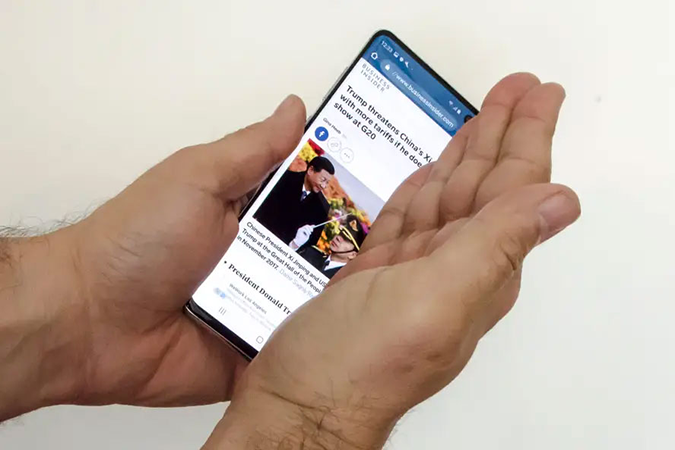 Taking screenshots on Samsung phones with palm